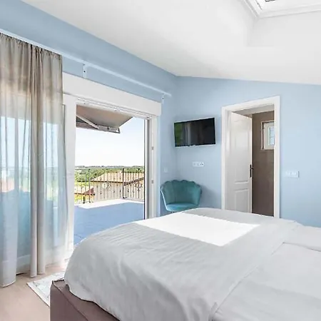 Amazing In With Wifi 포레치