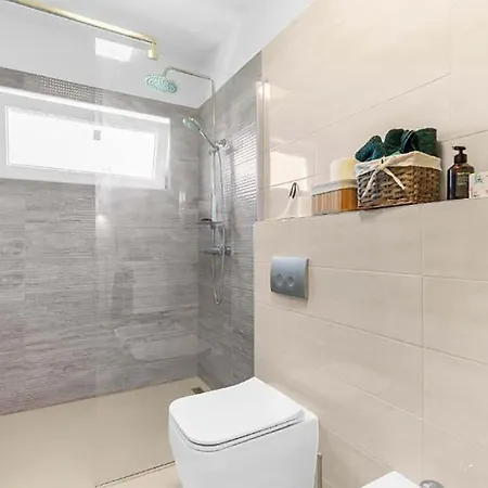 Amazing In With Wifi