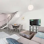 Amazing In With Wifi