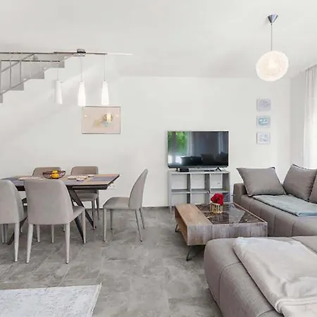 度假居 Amazing In With Wifi *