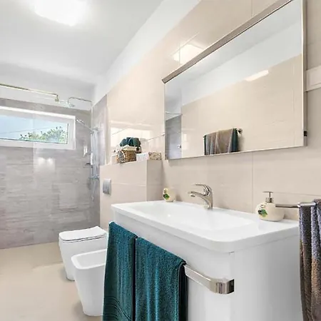 Amazing In With Wifi