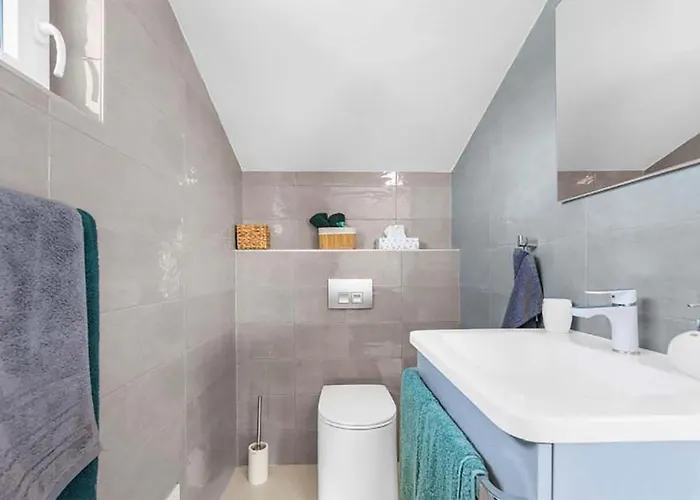 Дом отдыха Amazing In With Wifi *