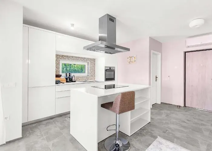 Дом отдыха Amazing In With Wifi *